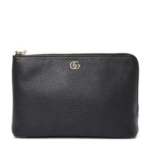 Gucci Calfskin GG Marmont Clutch in Black